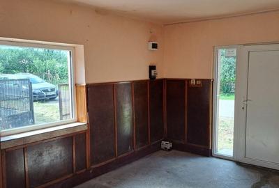 Casă cu 3 camere cu Teren 2700 Mp în Central - 9