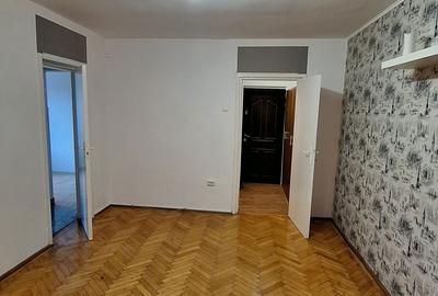 Apartament cu 2 camere decomandat în Central - 6