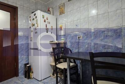 Apartament cu 3 camere decomandat în Dristor - 10