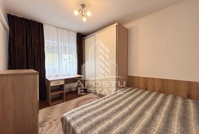 Apartament cu 3 camere decomandat, mobilat în Aradului