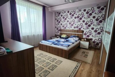Casă individuală cu 6 camere cu Canalizare în Luna de Sus - 3