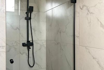 Garsonieră decomandată în Tineretului