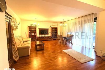 Apartament cu 3 camere în Tei