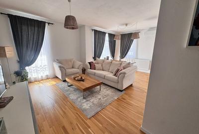Apartament cu 3 camere decomandat, mobilat în Șelimbăr