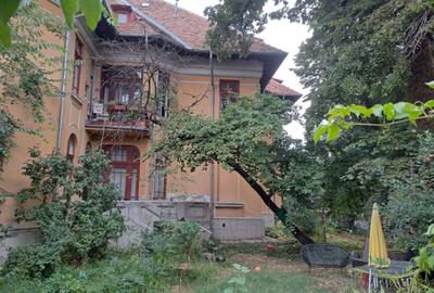 Apartament cu 9 camere circular în Cotroceni - 12