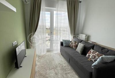 Apartament cu 2 camere decomandat în Baza 3