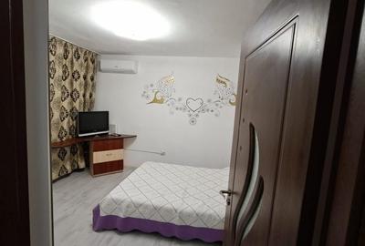 Apartament cu 2 camere decomandat în Sud