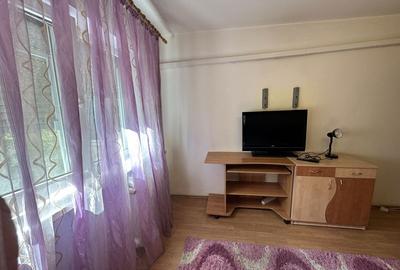 Apartament cu 2 camere decomandat în Central - 1