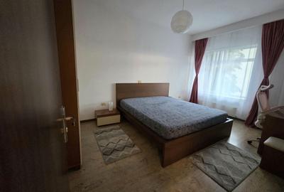 Apartament cu 2 camere semidecomandat, mobilat în Alba Iulia