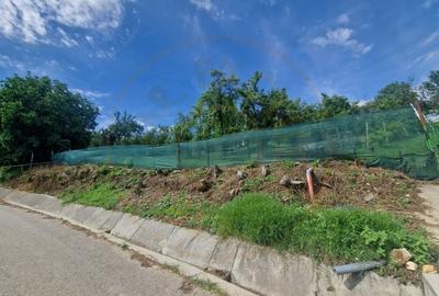 Teren Construcții intravilan de 1400 mp, în Albota - 1