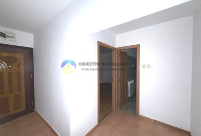 Apartament cu 3 camere decomandat în Dărmănești - 8