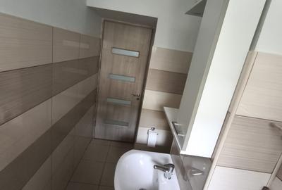 Apartament cu 3 camere semidecomandat în Tomis Nord - 13