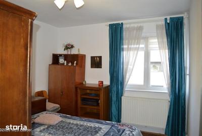 Apartament cu 2 camere, mobilat în Calea București - 4