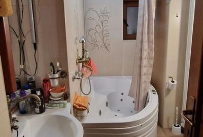 Casă individuală cu 5 camere cu Canalizare în Nord-Est - 13