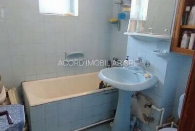 Apartament cu 4 camere decomandat în Tomis III - 4