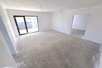 Casă cu 4 camere cu Teren 465 Mp în Odoreu - 9