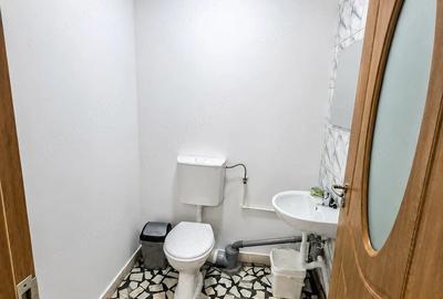 Spațiu comercial, de 30 mp, în Central