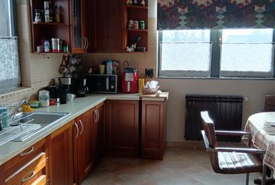 Casă individuală cu 5 camere cu Canalizare în Unirii - 3