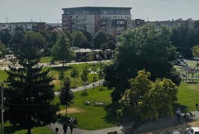 Apartament cu 3 camere în Micălaca