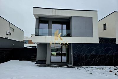 Casă individuală cu 5 camere cu Canalizare în Tunari