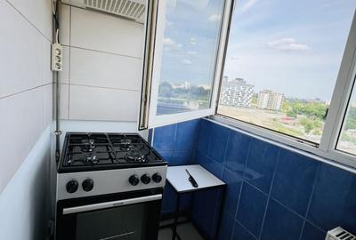 Apartament cu 3 camere semidecomandat, mobilat în Circumvalațiunii - 12