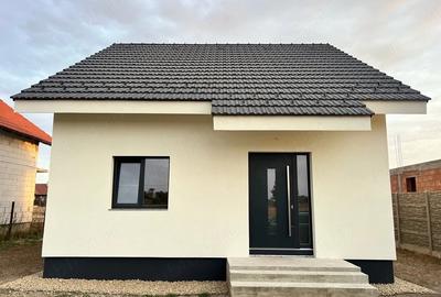 Casă cu Teren 550 Mp în Central