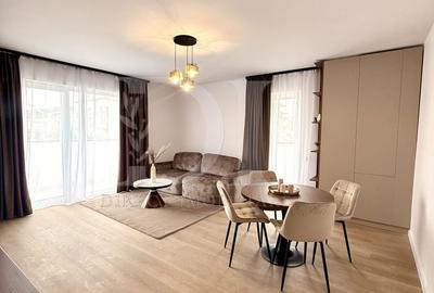 Apartament cu 2 camere semidecomandat, mobilat în Florești
