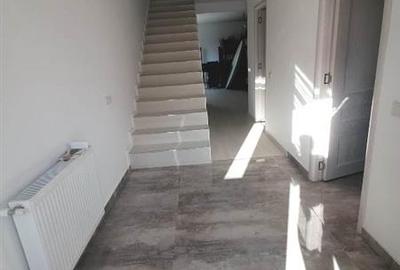 Duplex cu 4 camere cu Canalizare în Alexandriei - 5