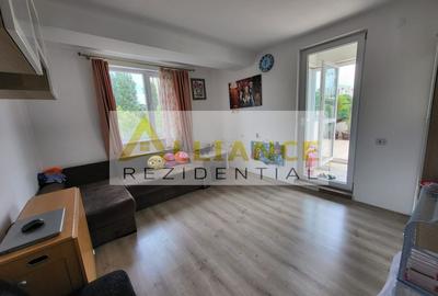 Apartament cu 3 camere decomandat, mobilat în Brâncoveanu