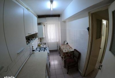 Apartament cu 3 camere decomandat în Uiești - 13