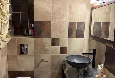 Apartament cu 3 camere decomandat, mobilat în Dămăroaia - 9