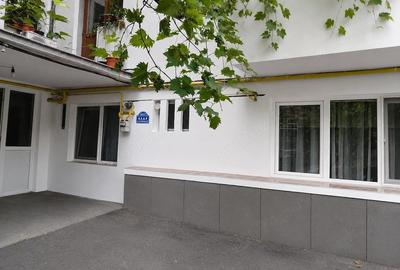 Apartament cu 2 camere nedecomandat în Central