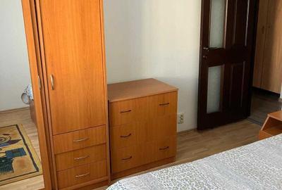 Apartament cu 2 camere decomandat în Republicii