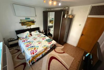 Apartament cu 2 camere decomandat în Rahova