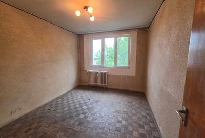 Apartament cu 2 camere decomandat în Titan - 3