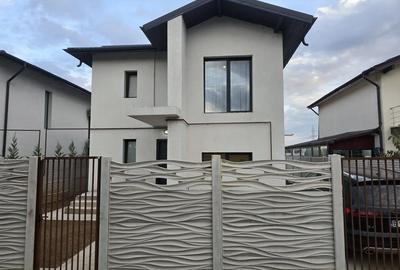 Casă cu 4 camere cu Teren 250 Mp în Berceni - 2