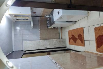 Apartament cu 2 camere decomandat în Micro 19