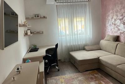 Apartament cu 2 camere decomandat în Șagului - 2