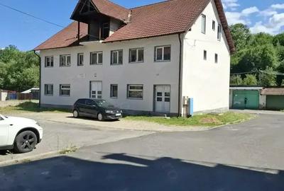 Spațiu comercial, de 520 mp, în Uric - 3