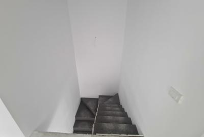 Casă cu 4 camere în Barieră - 3