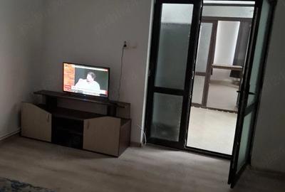 Casă cu Teren 350 Mp în Central