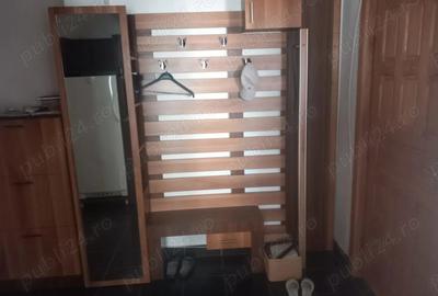 Apartament cu 3 camere decomandat în Central - 1