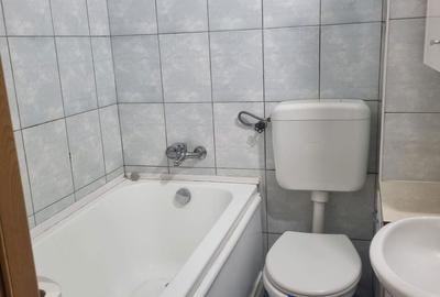 Apartament cu 3 camere în Central - 2