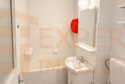 Apartament cu 3 camere semidecomandat în Tomis Nord