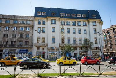 Birou, de 3,400 mp, în Universitate - 3