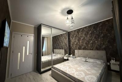 Apartament cu 2 camere decomandat în 1 Decembrie 1918 - 2