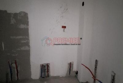 Apartament cu 3 camere în Berceni
