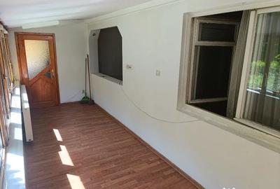 Garsonieră în Letea - 2