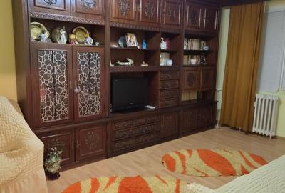 Apartament cu 2 camere decomandat în Crângași