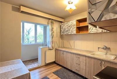 Apartament cu 2 camere decomandat, mobilat în Aradului